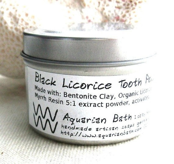Black Licorice Tooth Powder