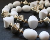 White and Gold Necklace - Vintage Bridal Wedding Fashion