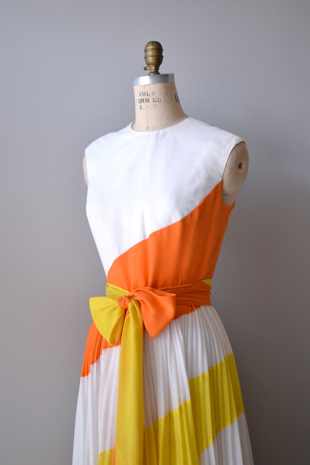 1970s maxi dress / Jack Bryan 70s maxi / Equatorial Boundary