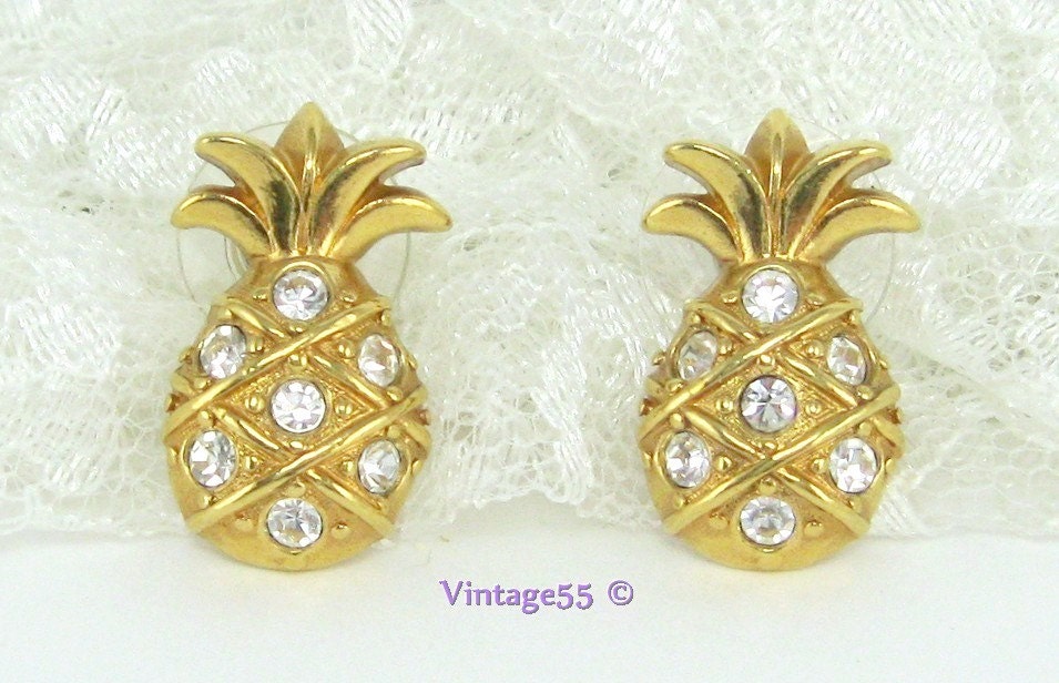 Vintage Earrings Rhinestone Pineapple Gold tone Avon