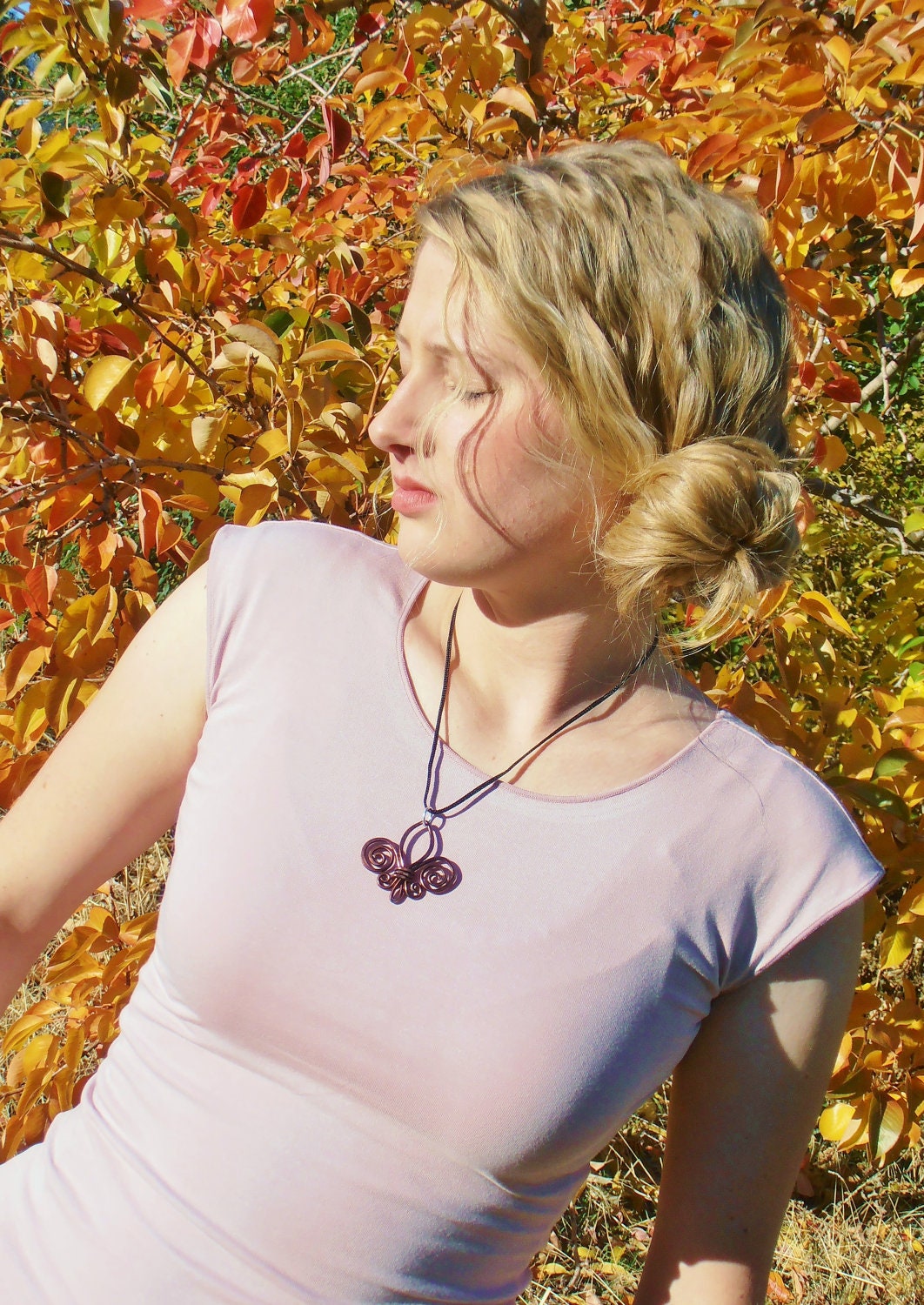 Fleur de Lis - Hammered Wire Necklace - Choose Your Own Color