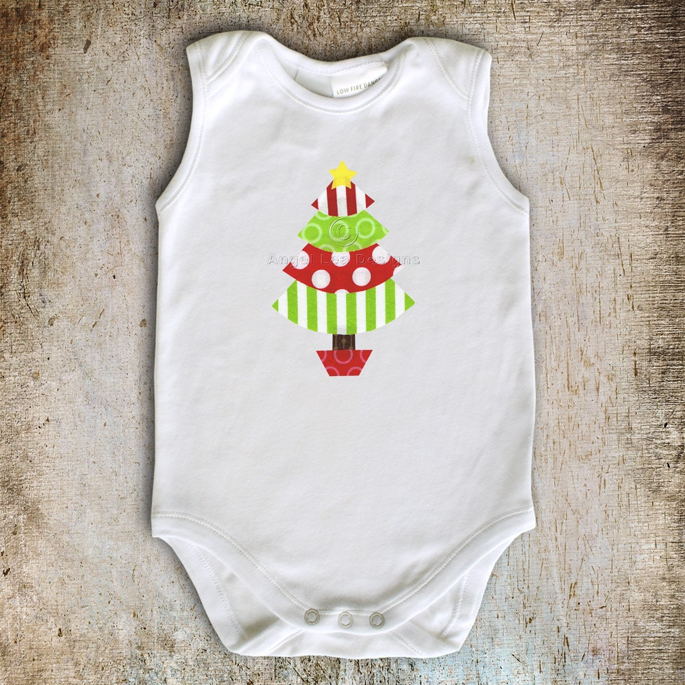 Christmas Tree and Presents Applique Template, Gifts, DIY. PDF Pattern by Angel Lea Designs, Instant Download Digital Pattern