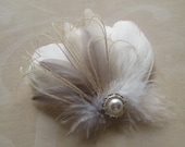 Feather Hair Clip Bridal Fascinator wedding hairpiece accessories bride bridesmaid flower girl WHITE IVORY GREY