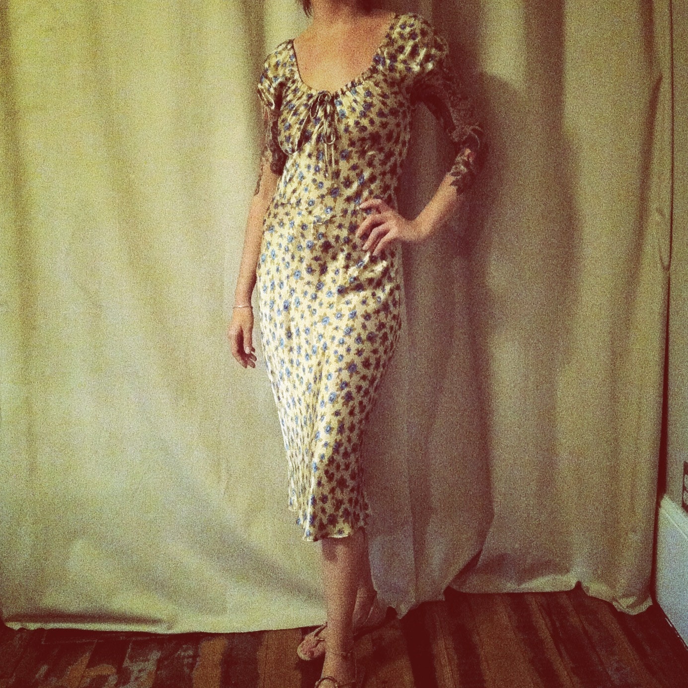 vintage pristine betsey johnson gold silky rose bud bias cut pin up dress