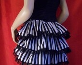 black and white stripe tie on bustle