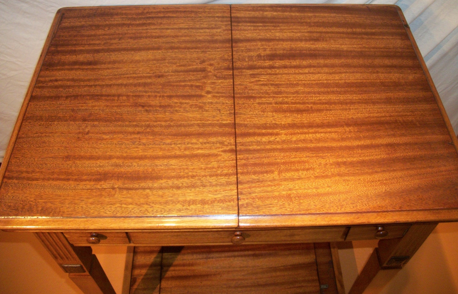 Singer sewing machine deluxe library table cabinet