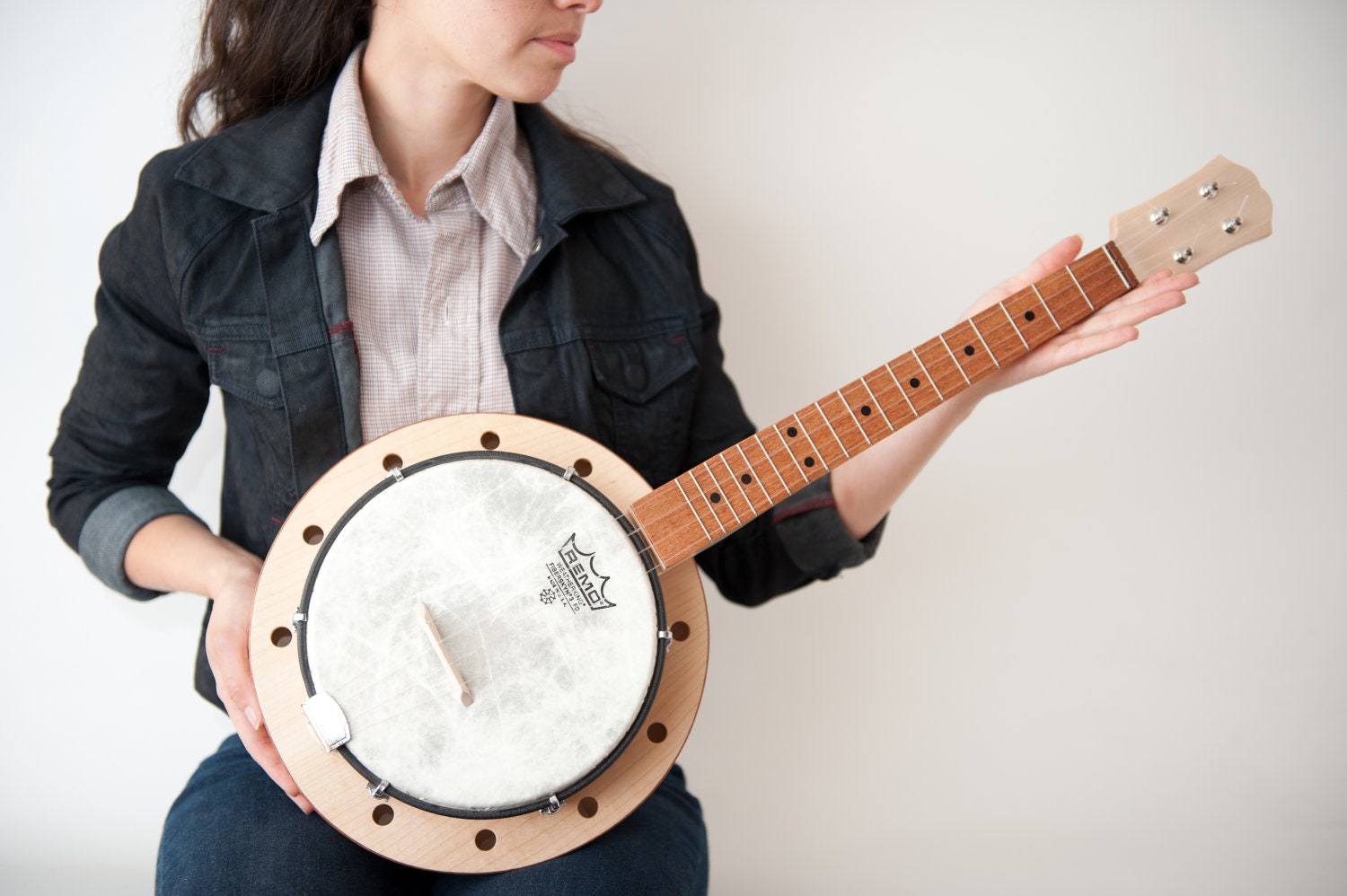 Banjo ukulele ( banjolele)