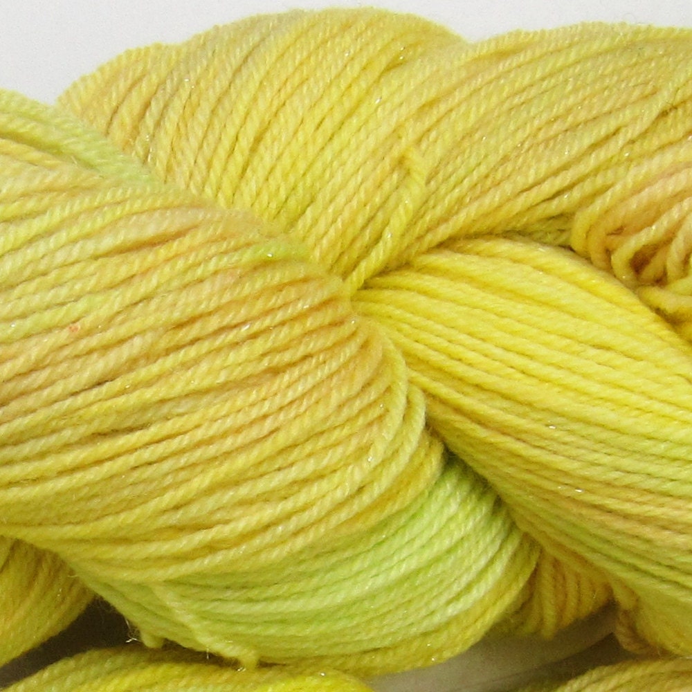 Arctic Hare hand dyed sock yarn fingering weight, 3ply superwash with sparkle, 100g: Gin Fizz 1