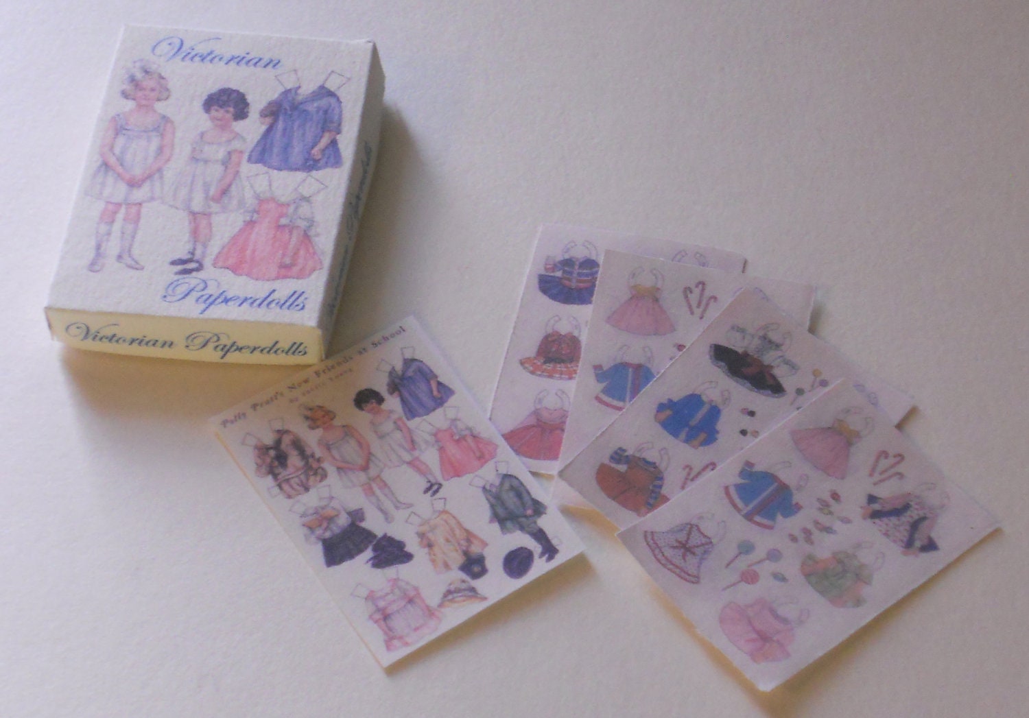 1/12 Scale Miniature Victorian Paper Dolls