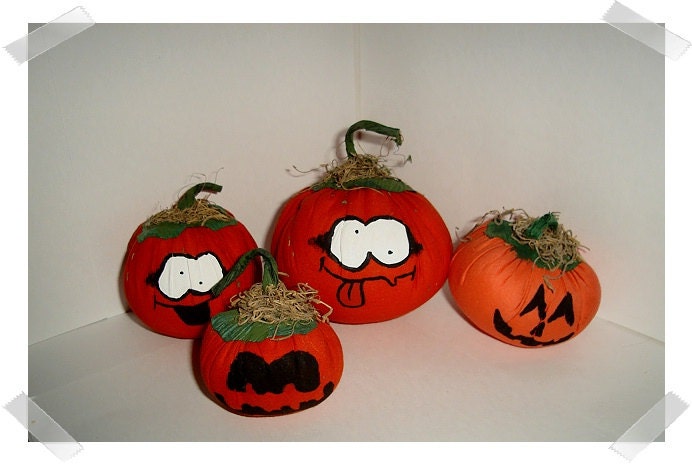 Halloween Pumpkins/Handmade/Set of 4/FREE SHIPPING