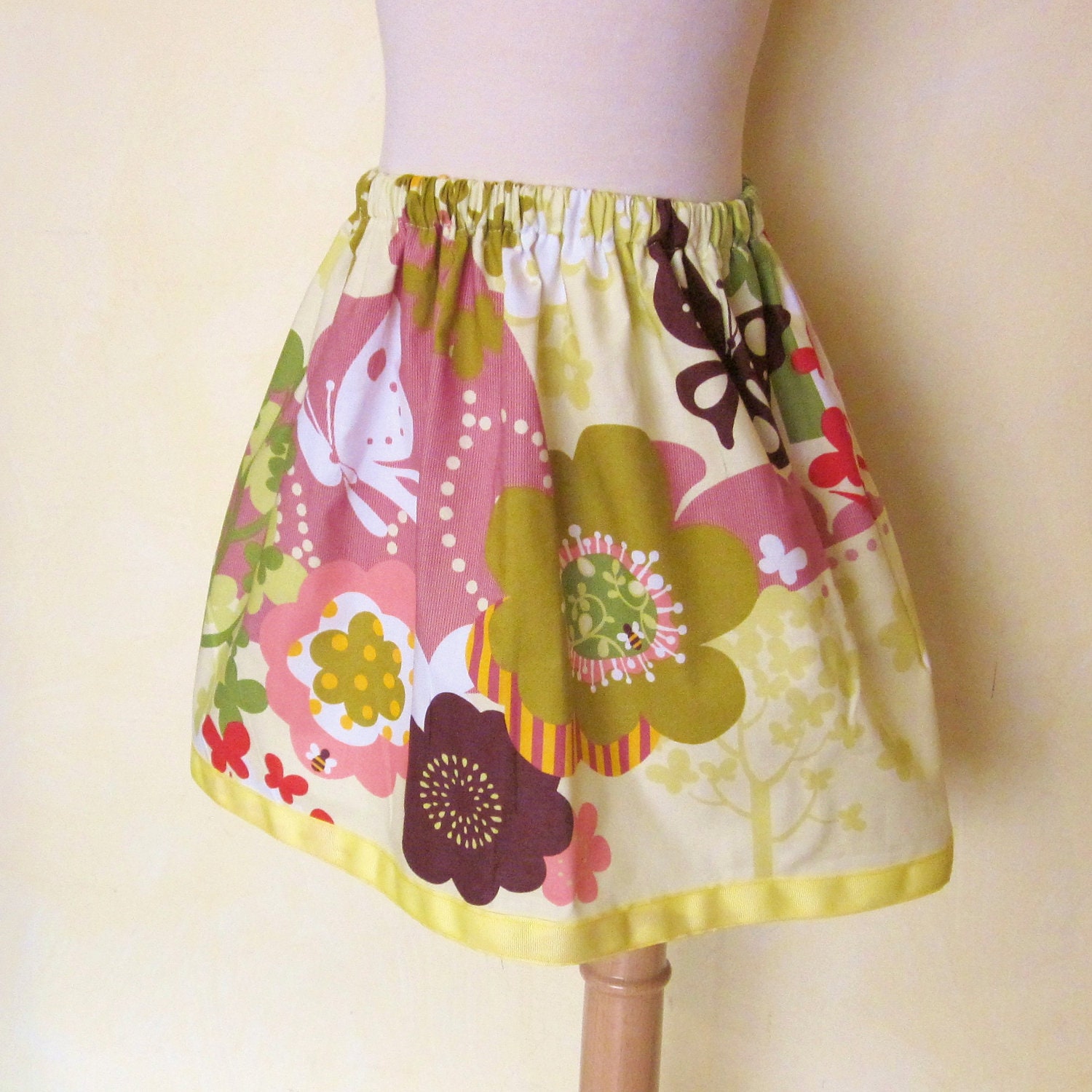 PRETTY BUTTERFLY Everyday Twirly Skirt - Size 4 - pink green