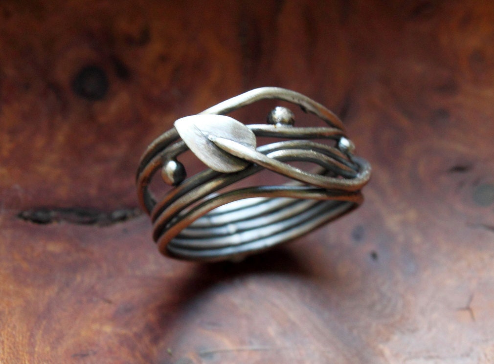 Elven Ring - sterling silver, oxidised leaf vine - made to order