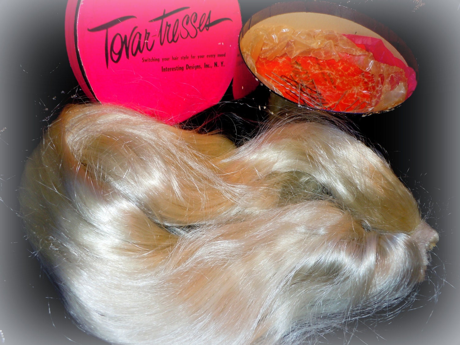 Bombshell VINTAGE 1950s 1960s Platinum Blonde Hair Fall-Wig with Box and Instructions - Pinup Girl - Rockabilly VLV