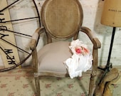 Painted Cottage Chic Shabby Farmhouse Arm Chair CHR272