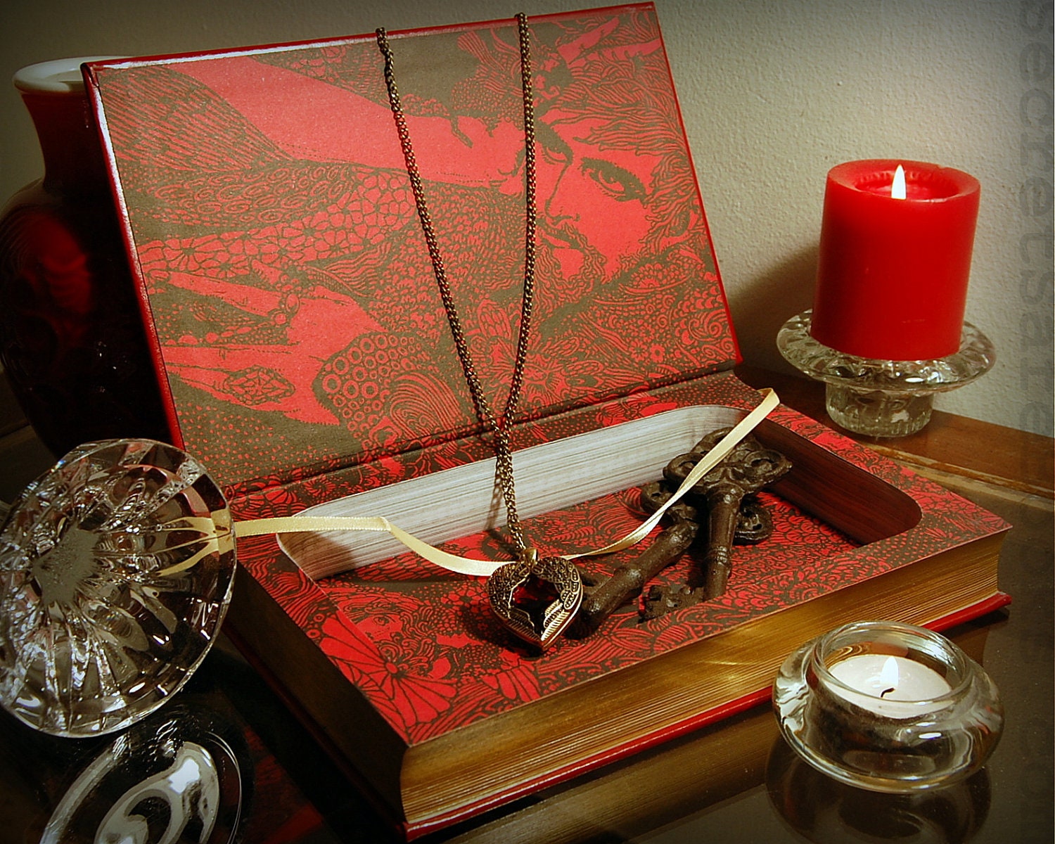 Hollow Book Safe EDGAR ALLAN POE