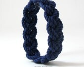 Narrow Sailor Knot Bracelet in Nautical Navy Blue
