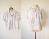 Sale Vintage 1950s Shirt / Hawaiian Shirt / Floral Shirt Small / 50 Floral Blouse