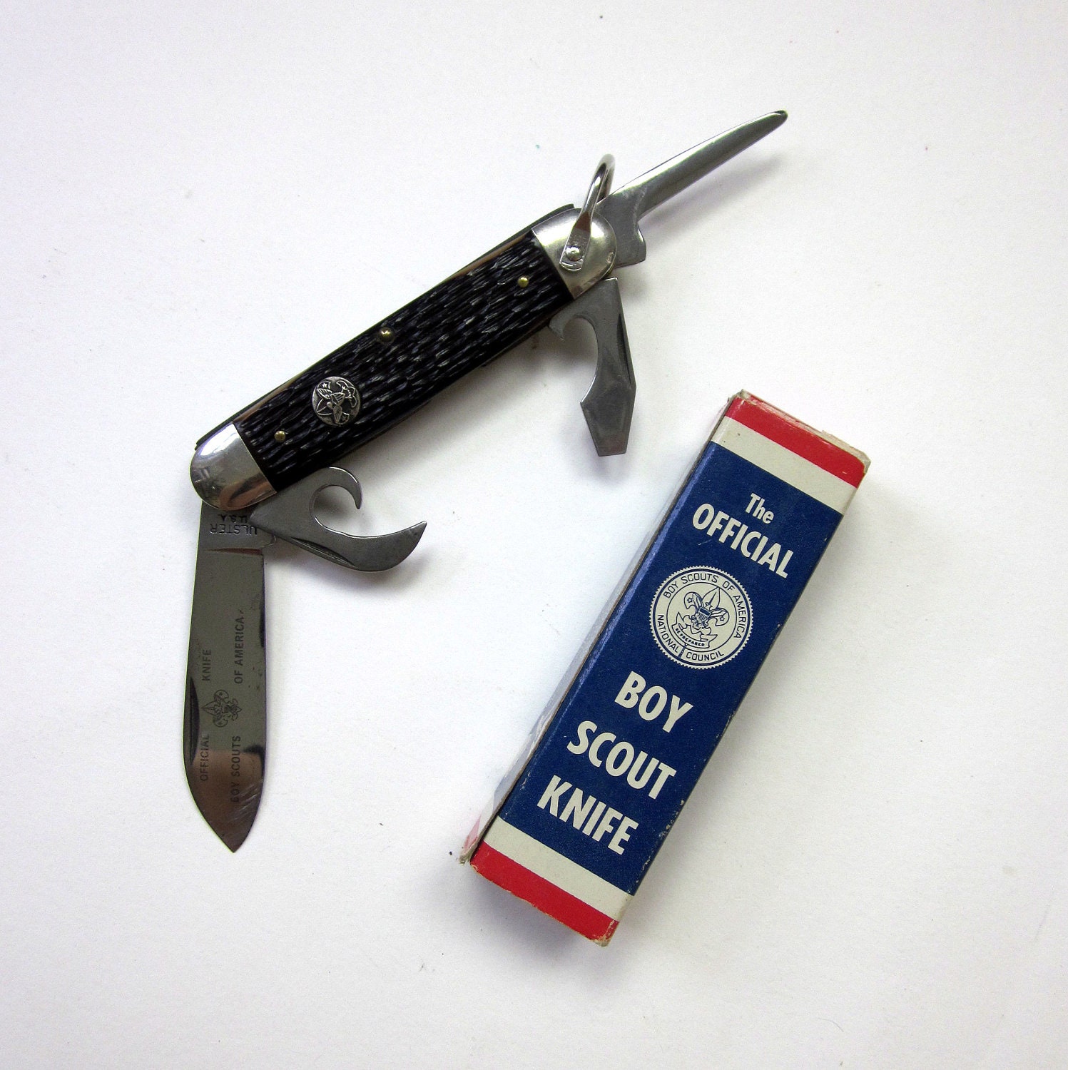 The Official Boy Scout Knife in Box with Instructions 50s / Ulster 4 Blade Model 1996 / Excellent Condition - OopseeDaisies