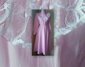 Going to the hoedown - Pink dress with white lace victorian collar circa 70s