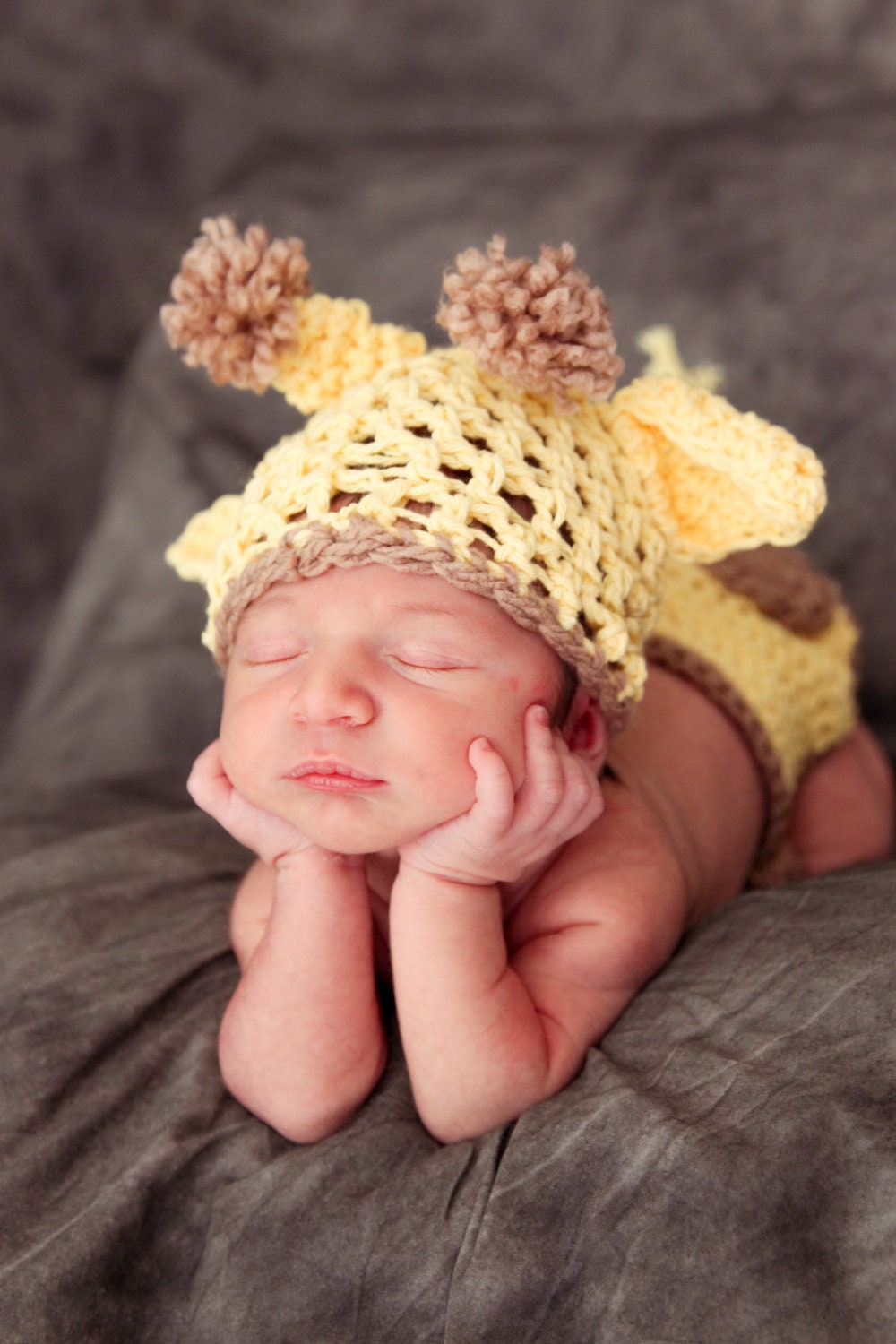 Crochet Giraffe Newborn Photography Prop