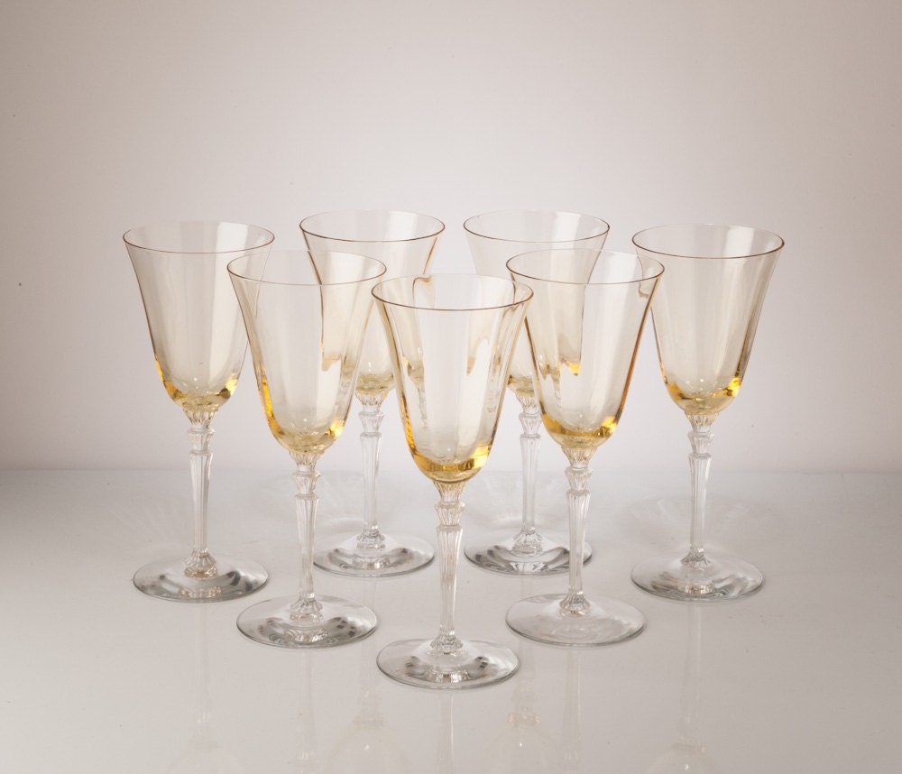 1930's Fostoria Topaz Wine Goblet Art Deco Set - Sceptre Pattern Stem Glasses Set of 7 - 8 oz Glasses