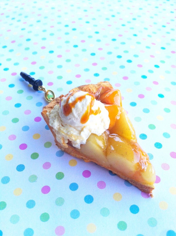 Miniature Pie Cell Phone Plug/Charm - kawaiifriendscafe