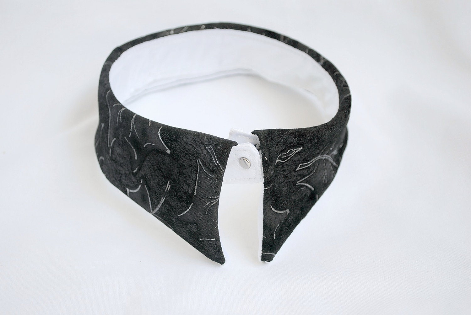 Suede Leather Collar Necklace - Detachable Black Suede Etched Womens Clothing