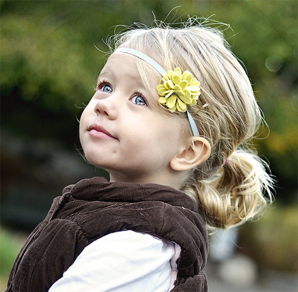 Wool felt elastic headband -Sweet blossom -pear (pick your size)