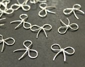 5 pcs - Sterling Silver Sweet Bow Charms - handmade - NOT hammered