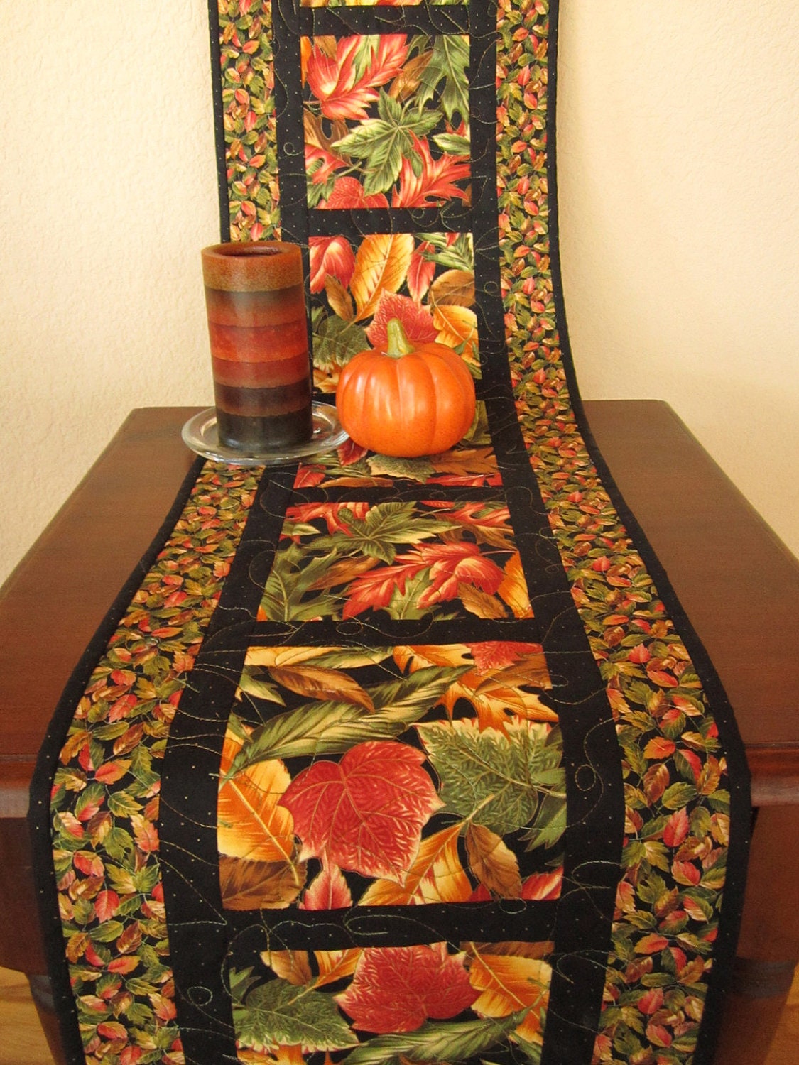 Quilted Table Runner, Leaves Table Runner, Table Runner Nature