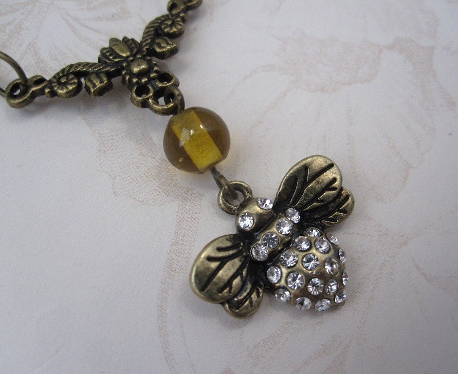 Bee Necklace Crystal Rhinestone Brass Bronze Yellow Gold Glass Bead Vintage Look