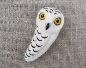 Snowy Owl brooch, needle felted wool accessory
