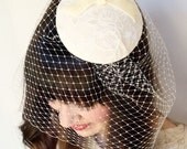 Ivory Lace Vintage Style Fascinator Hat with Birdcage Veil