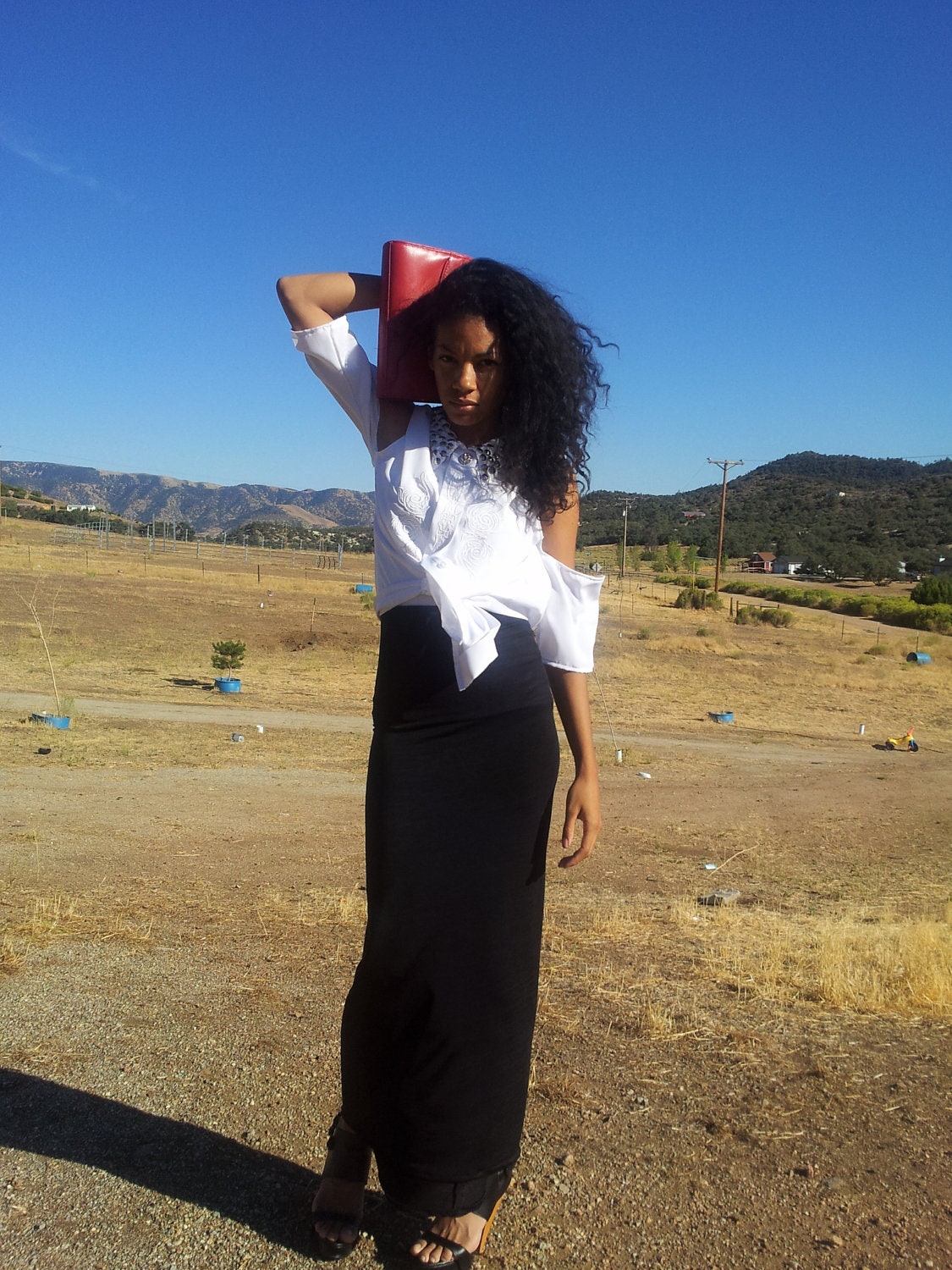 Long black high waisted maxi skirt