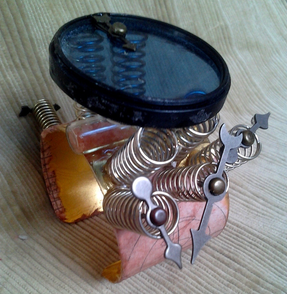 Truly Mad Scientist's Examination cuff, steampunk cuff device