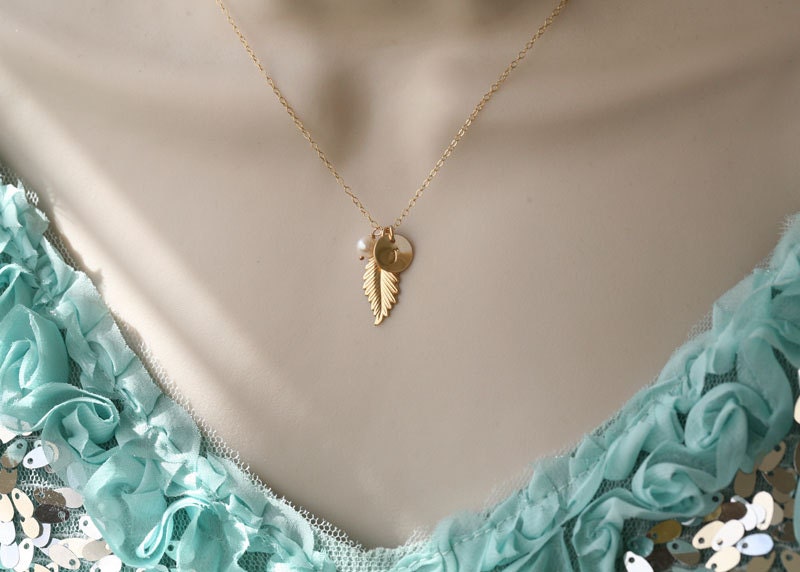Gold Feather Necklace,Initial necklace,Custom initial birthstone,Fall Wedding,Bridesmaid gifts,Wedding,Birthday, Everyday jewelry
