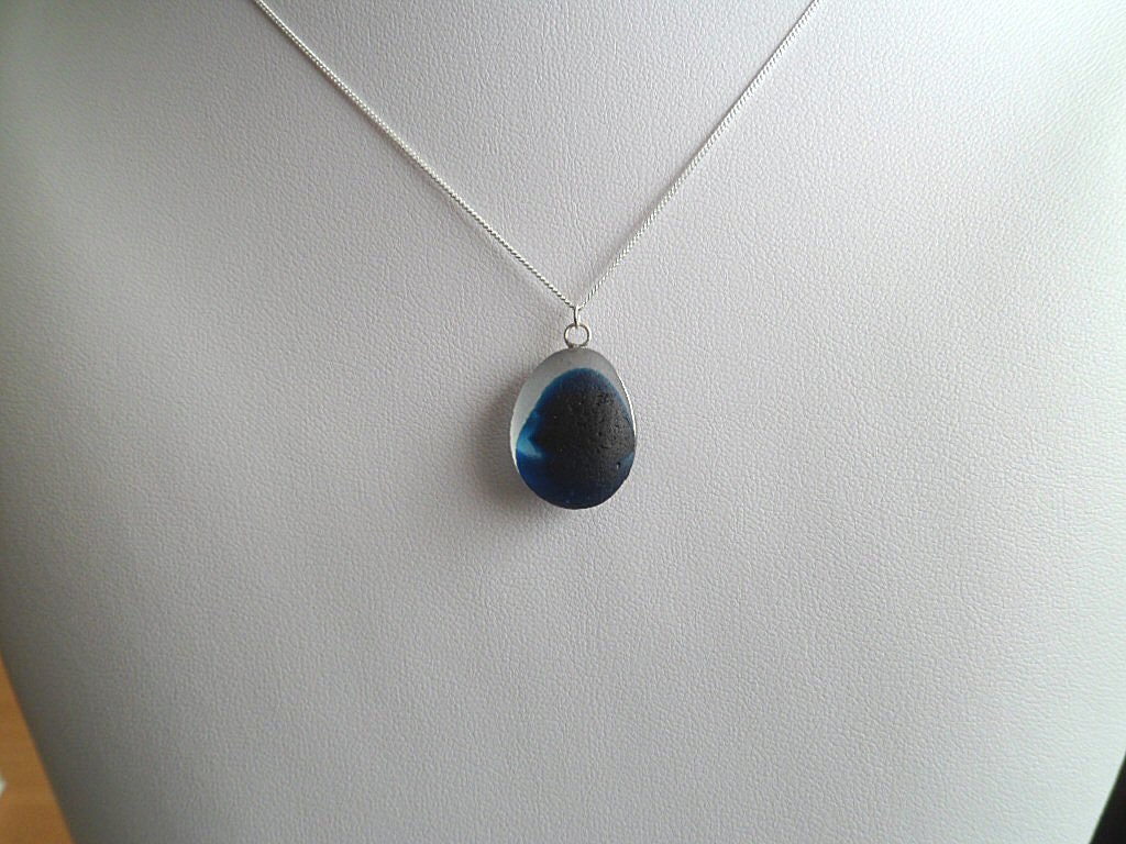 A beautiful Cobalt Blue Victorian English seaglass pendant, tear drop shaped,wrapped in sterling silver item : ASG04
