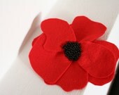 Poppy- Felt and Seed Bead Floral Pin Brooch