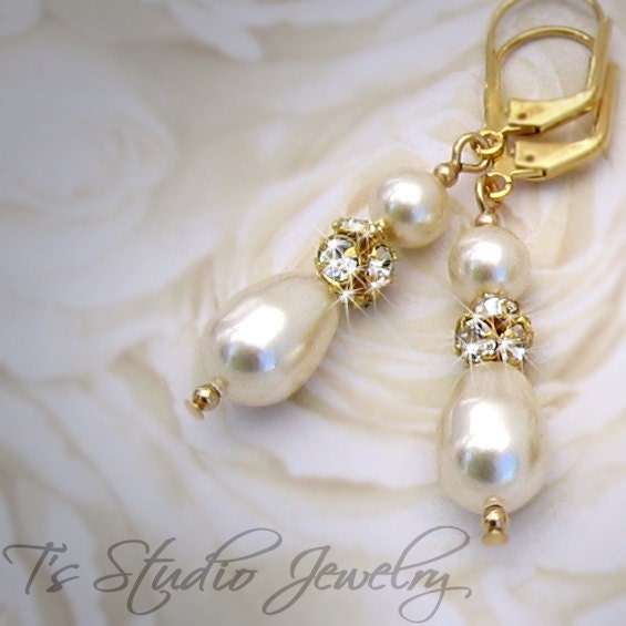 Sweet Ivory Pearl Rhinestone Accent Gold Bridal Jewelry Earrings
