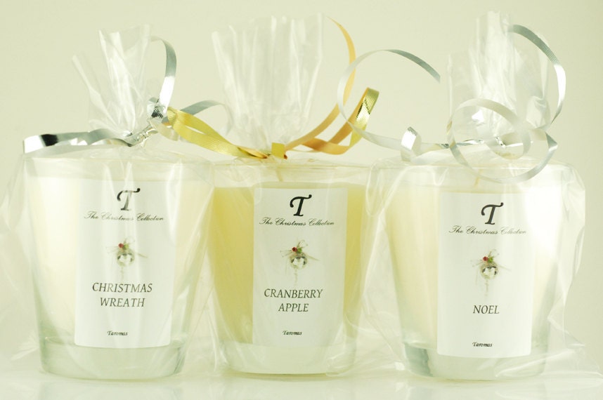 SALE - Christmas Candles - 3 assorted scented soy candles - holiday collection- gift set, Noel, Christmas Wreath, Cranberry Apple
