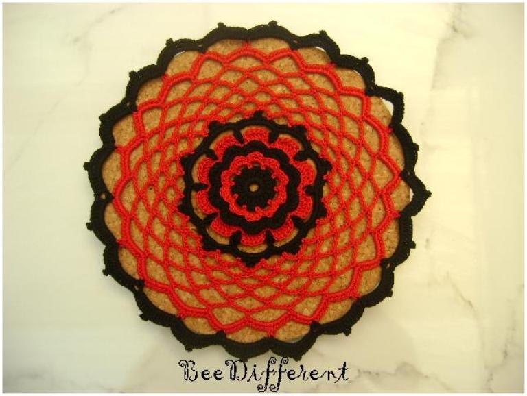 Cork Trivet,crochet doily,Modern kitchen,Hot Pads,Round, red, black