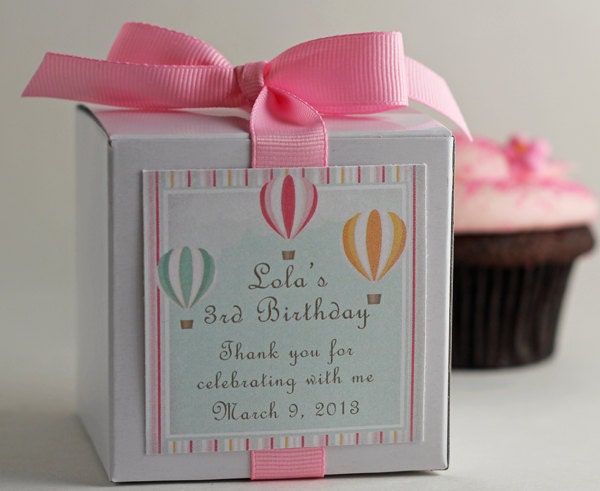 Hot Air Balloons...One Dozen Personalized Cupcake Mix Party Favors