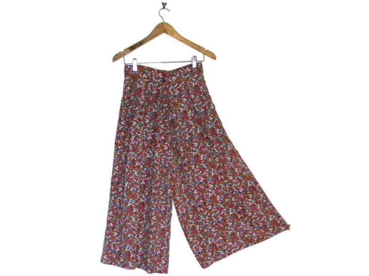 FINAL SALE - Wide Leg Floral Culottes high waist Sz s