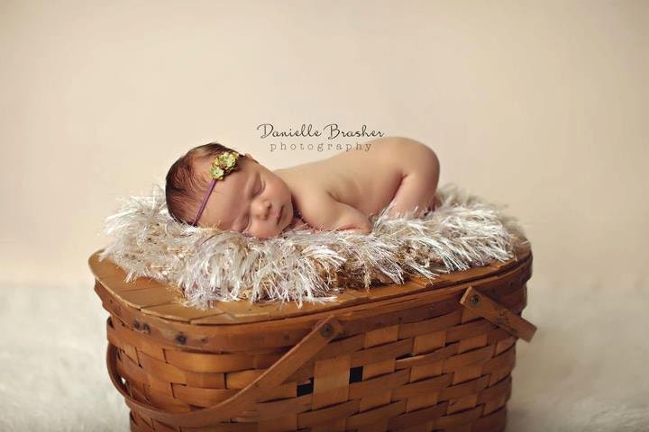 Fur Texture Photo Prop Baby Mini Blanket Photography Prop. Hand Knit 'Wholesome' PuffPelt Nest Liner in Natural Color Cream Neutrals