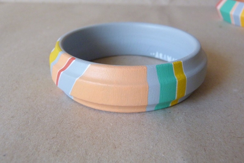 NEW Pastel colours handpainted wooden bracelet - grey, peach, turquoise, white, yellow and pink