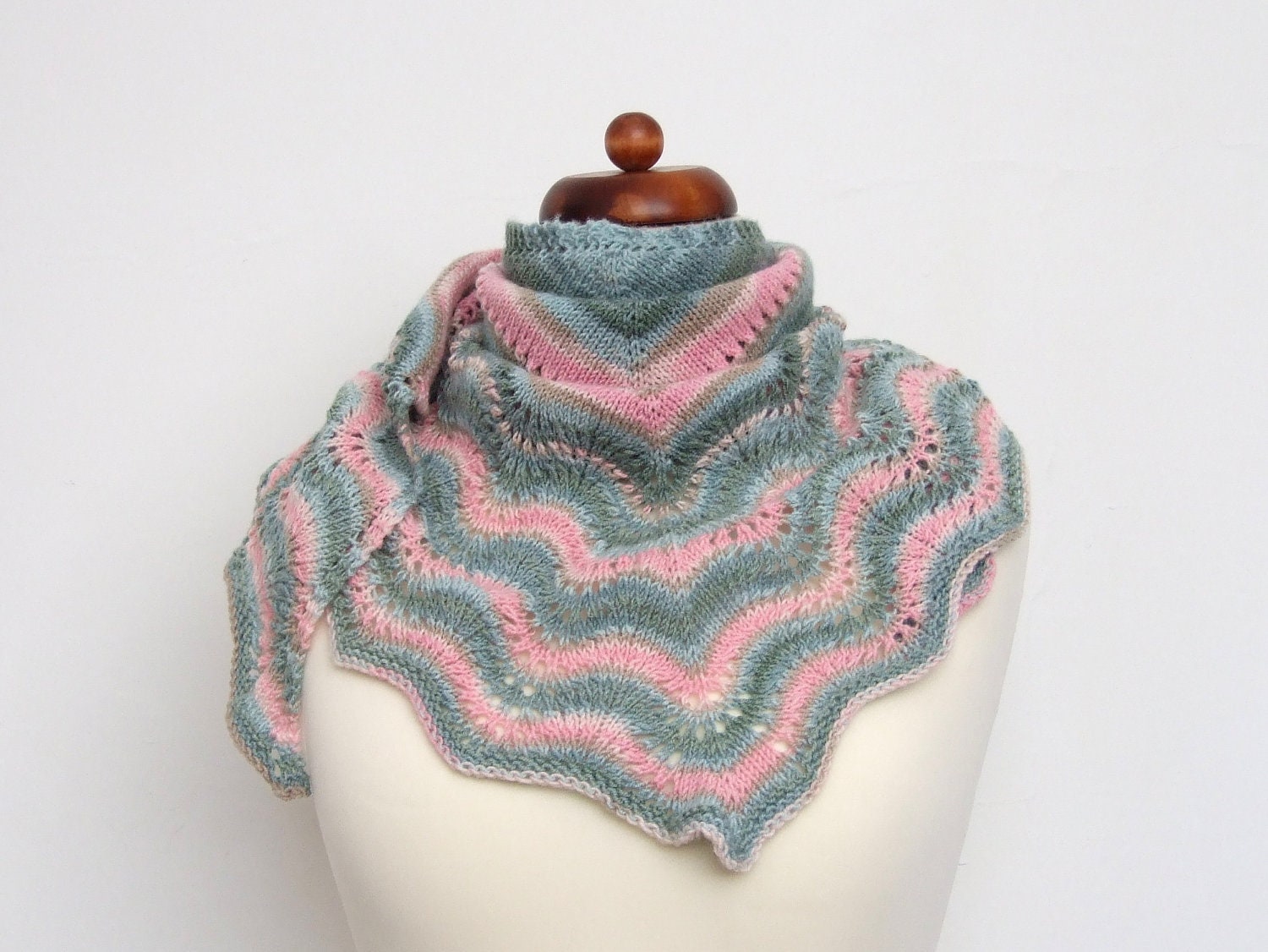 ON SALE knit triangle scarf warm striped green beige pink lacy