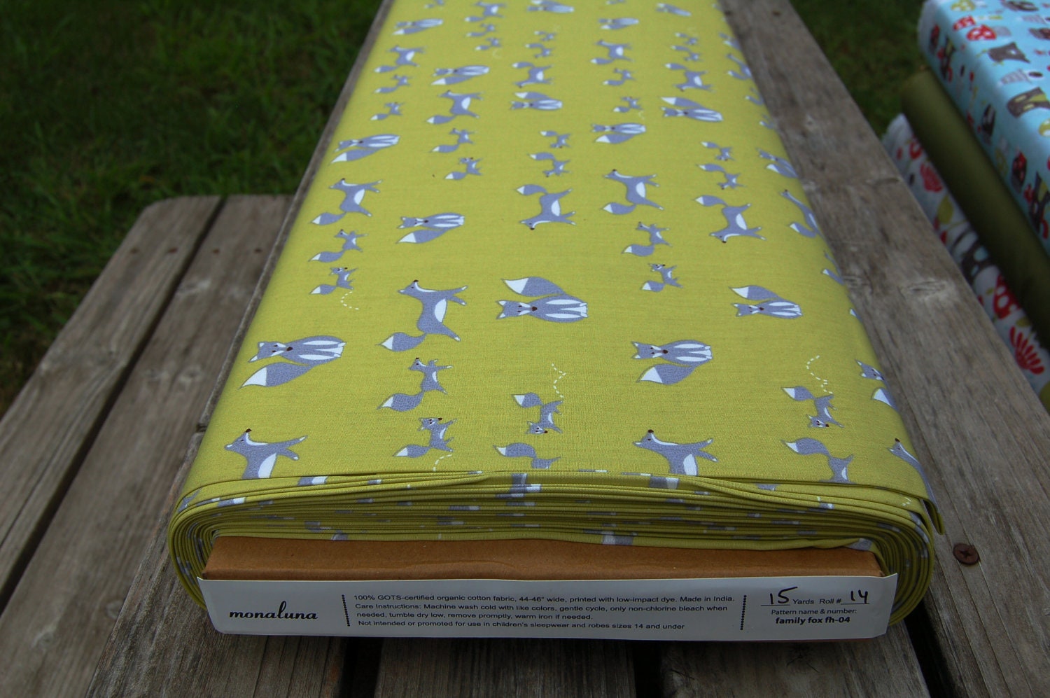 SALE-Organic Monaluna- fox hollow- Family Fox- One Yard