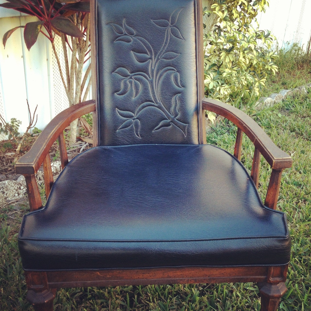 Classic Chair free shipping