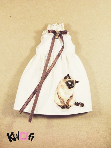Vintage dress cat Design A