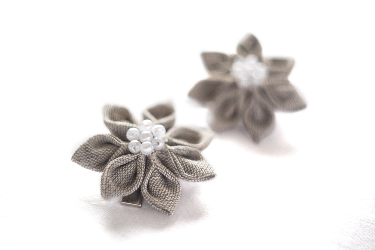 Girls linen hair clips - Grey  Flower girl hair clips - Toddler hair accessories - children winter clothing